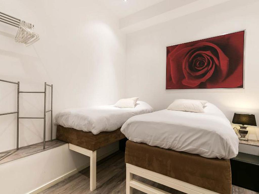 Lovely Canal Apartment Amsterdam Bagian luar foto