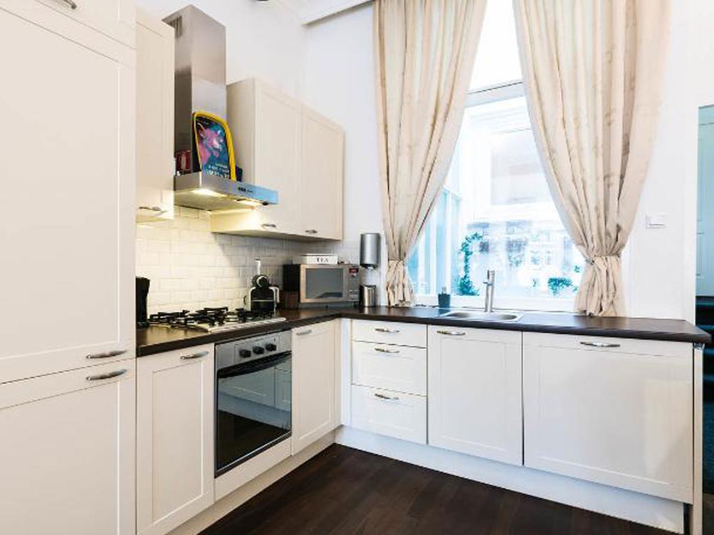 Lovely Canal Apartment Amsterdam Bagian luar foto
