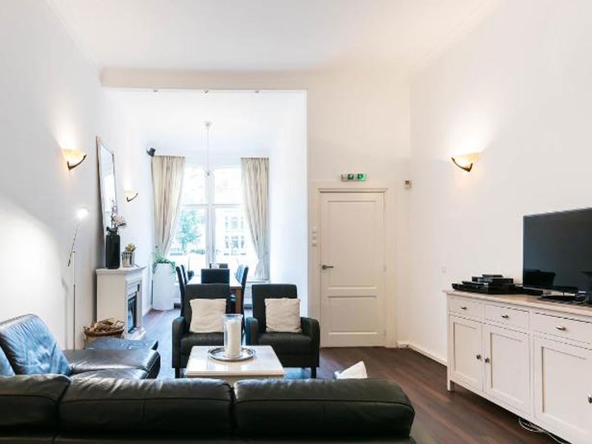 Lovely Canal Apartment Amsterdam Bagian luar foto